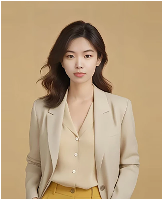 Monica Zhang